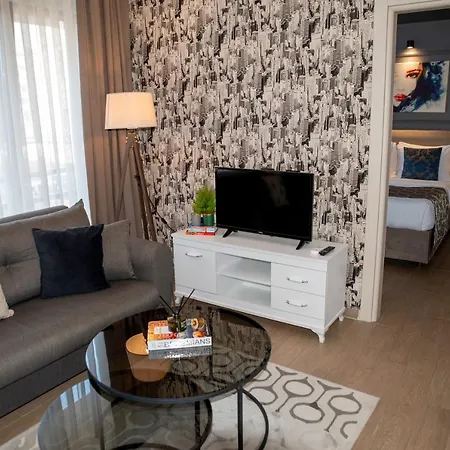 Hotel 12 3*